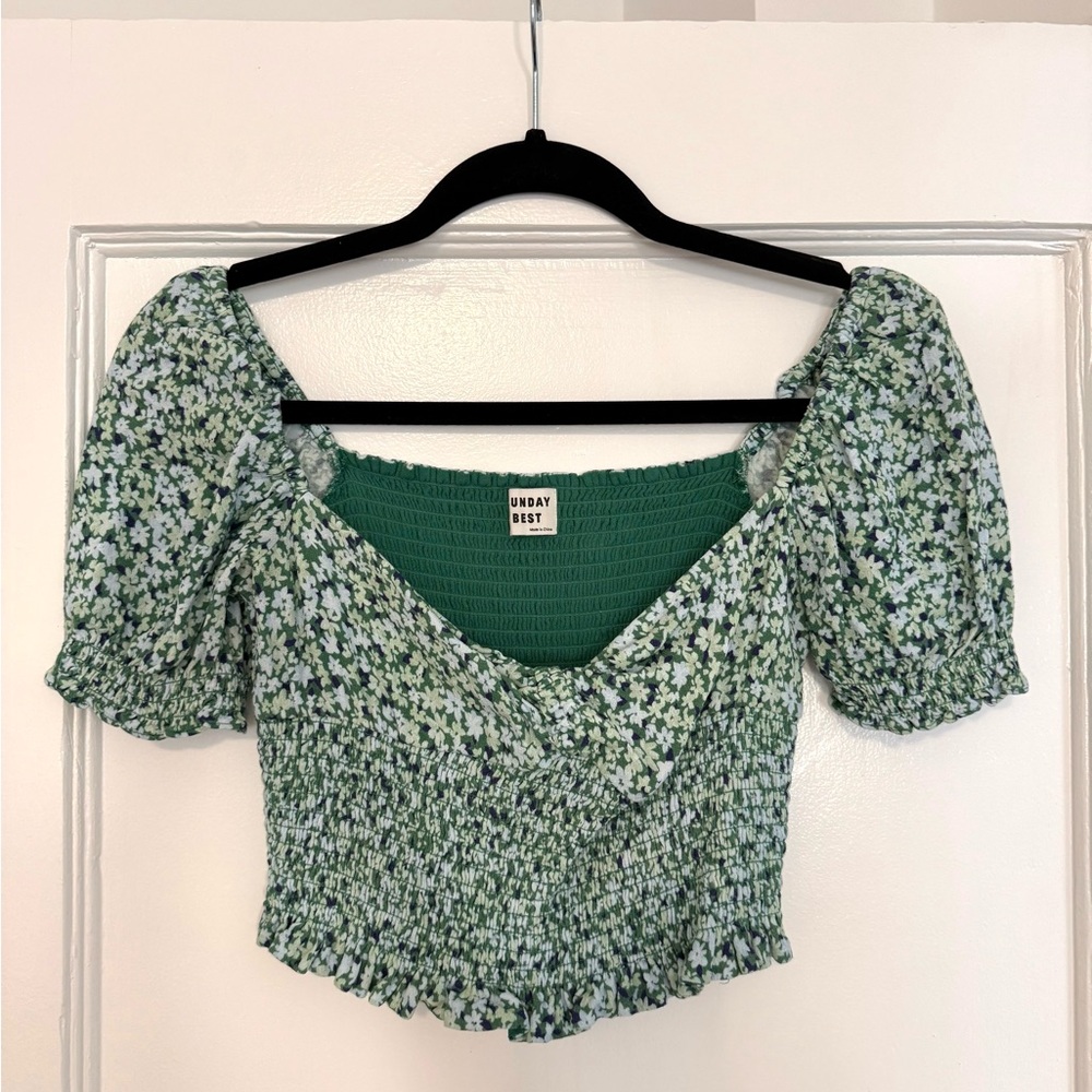 Sunday Best Green Floral Puff Sleeve Blouse
